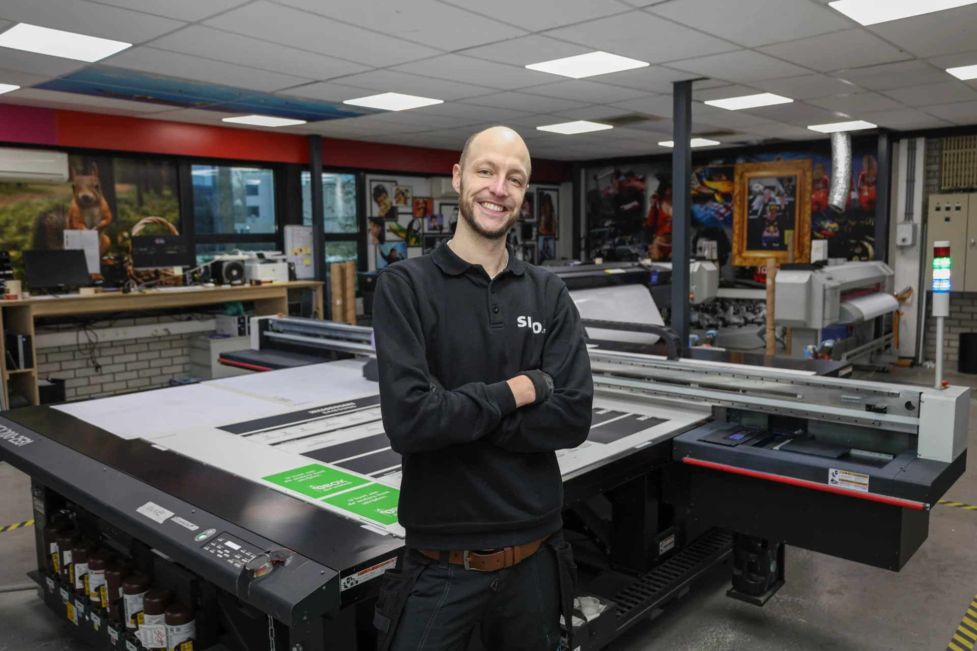SIZO Signs, Bedrijfsfotografie · Productie